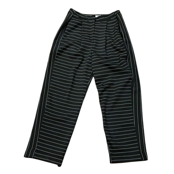 ASOS Striped Baggy‎ High Waist Cropped Pants - Picture 1 of 7